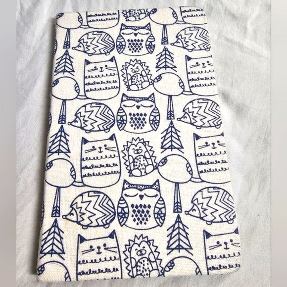 Mini Journal Blue White Animal Print  Fabric NEW Retail $39 - Picture 1 of 7